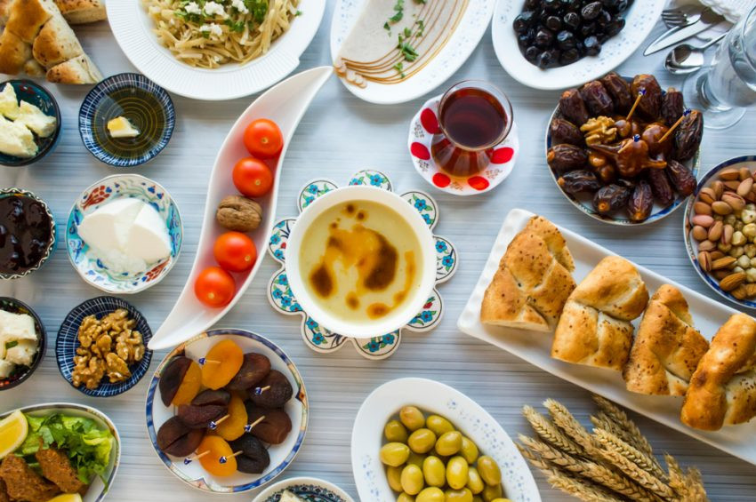 İftar sofrasının sağlıklı olması için 8 öneri