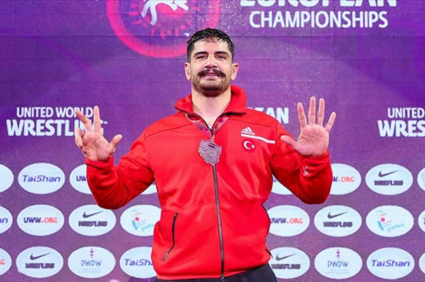 Taha Akgül Avrupa şampiyonluğu madalyasını sekizledi