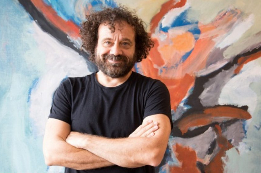 Ünlü Oyuncu Reha Özcan da Seksenler dizisinde