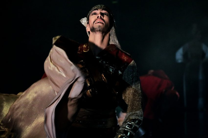 Sultan Baybarsın hayatı bale sahnesinde