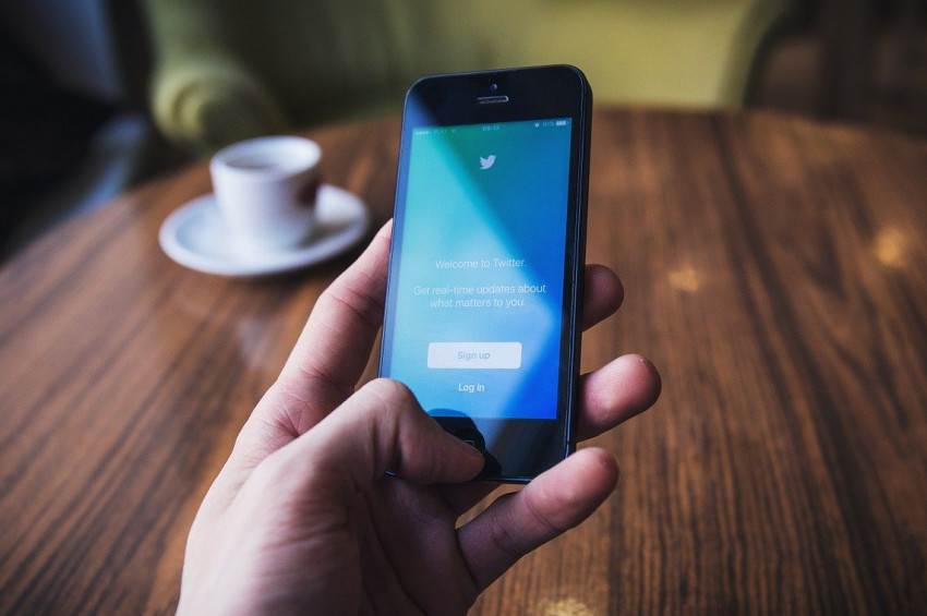 Twitterdan artık sesli mesaj atılabiliyor