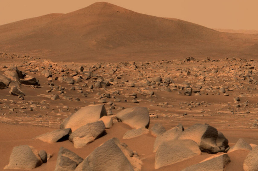 NASA, Marsta Volkanik Taşlar buldu