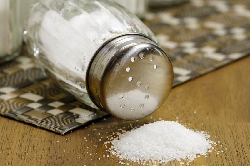 Türkiye gerekenden 3 kat daha tuzlu yiyor