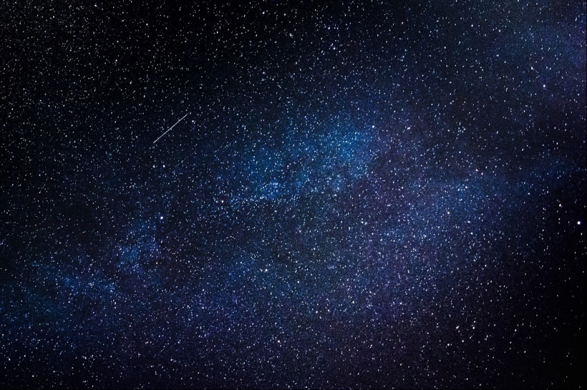 Kozmik Mikrodalga Arkaplan ölçümlerine göre Evrenin yaşı