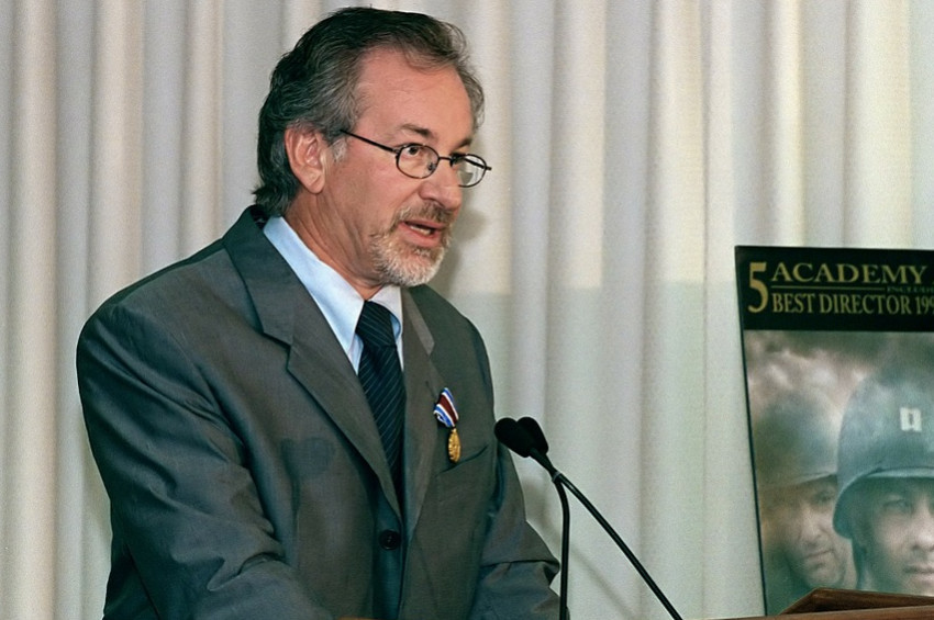 Spielberg yeni projeleri için Netflixle anlaştı