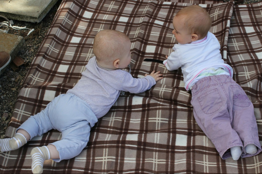 Bebeklerin dil gelişimi aylara ve yıllara göre nasıl olmalı?