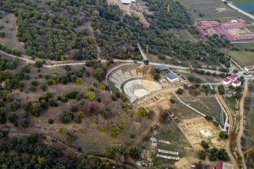 Metropolis Antik Kenti arkeolojik kazıların yen sezon hedefleri açıklandı