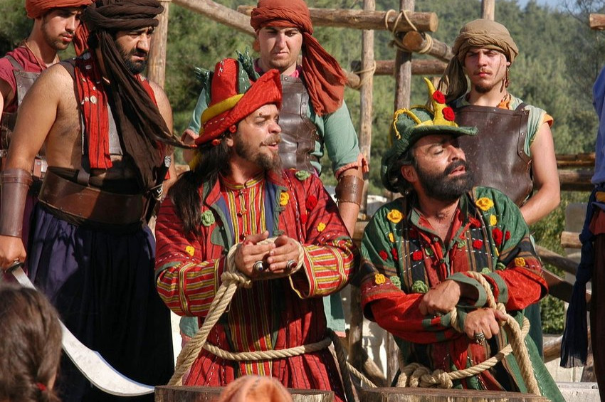 Sahi, Hacivat'la Karagöz neden öldürülmüştü?