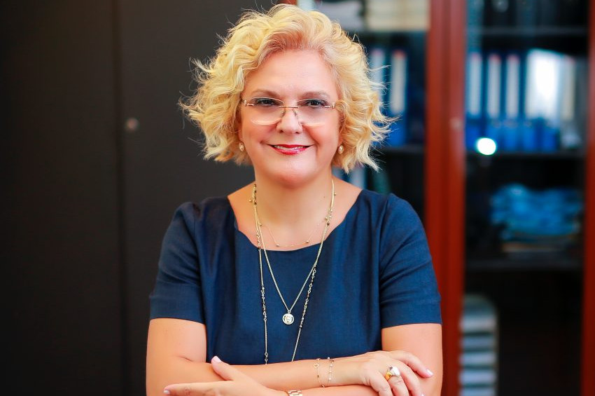 Anadolu Vakfı Nedret Aydemire emanet