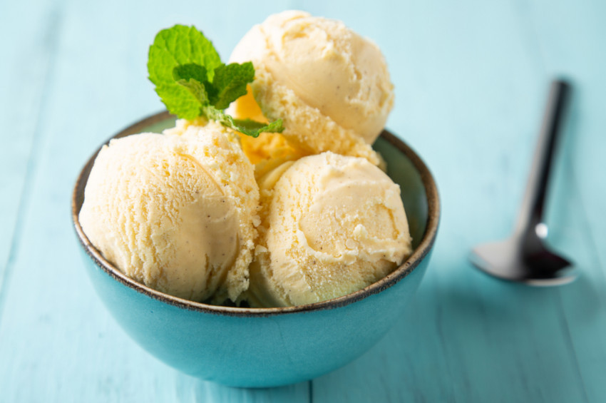 Muzlu Hurmalı dondurma tarifi