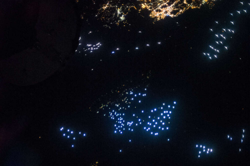 Kalamar avcılarının ışıkları UFO sanıldı