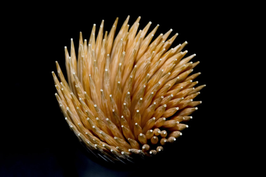 Et yedikten sonra kürdan kullanmamaya çalışın