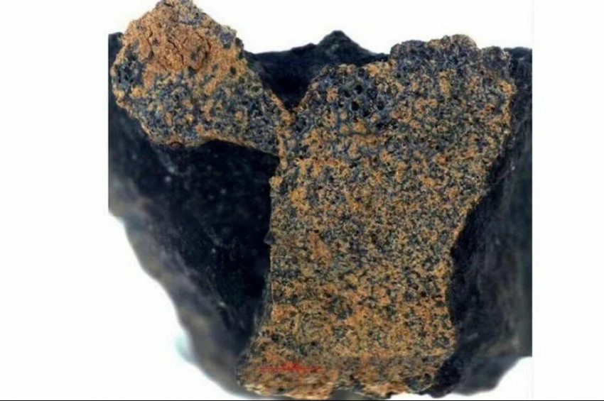 İngilterede 4 milyar 600 milyon yıllık göktaşı bulundu