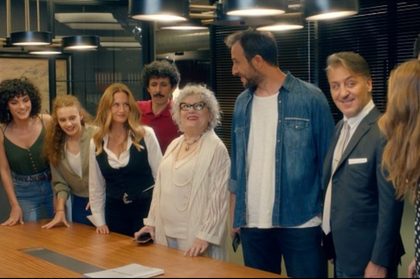 Menajerimi Ara dizisi final yapacak