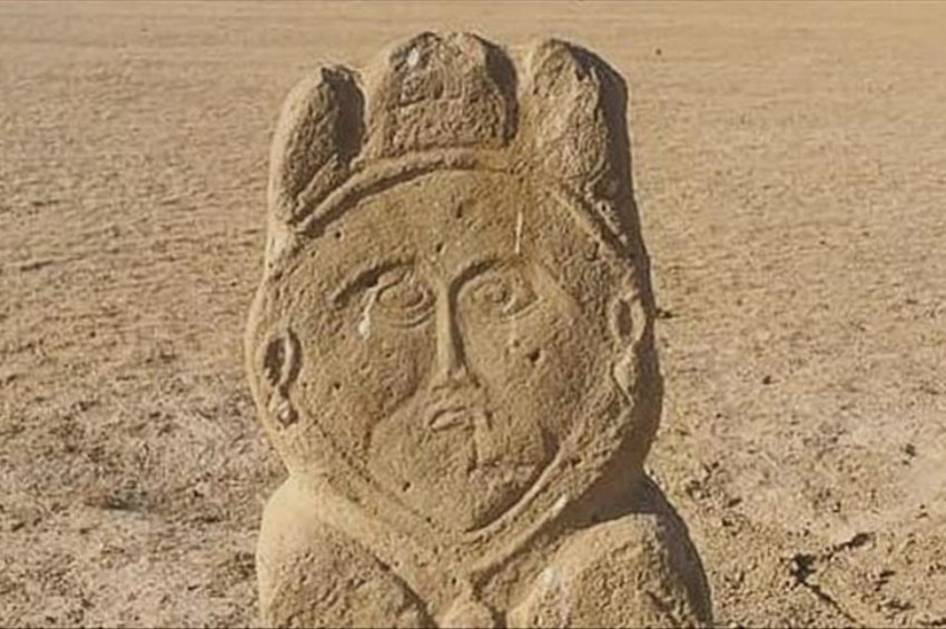 Sırdarya kenarında 1300 yıllık Türk kadın heykeli bulundu
