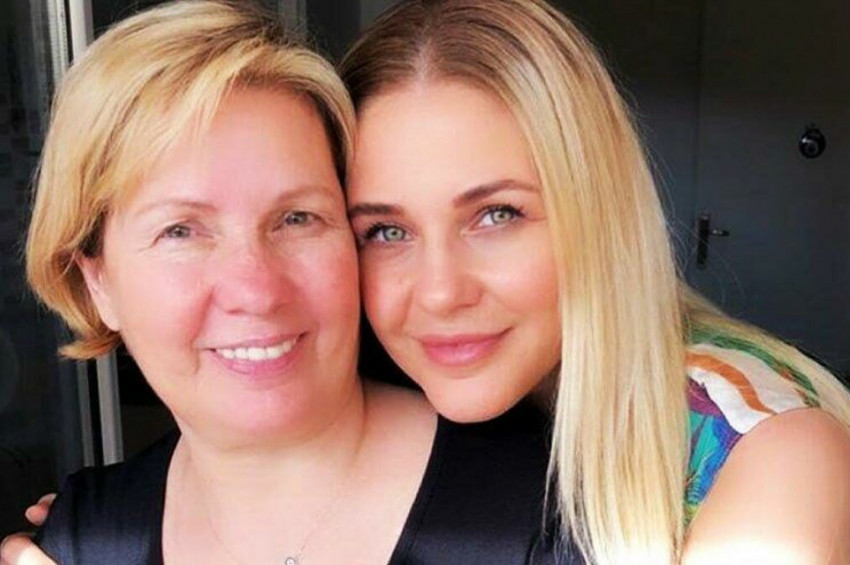 Ünlü oyuncu Emine Ün annesini kaybetti