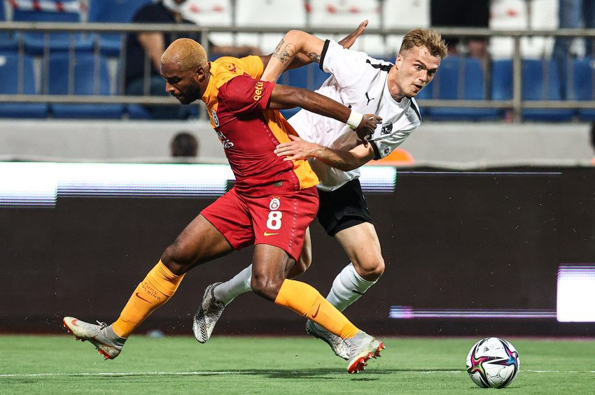Galatasaray, Randersi 2-1 yenerek Avrupa Liginde gruplara kaldı