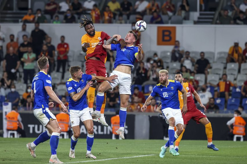 Galatasarayın tur umudu İskoçyaya kaldı: 1-1
