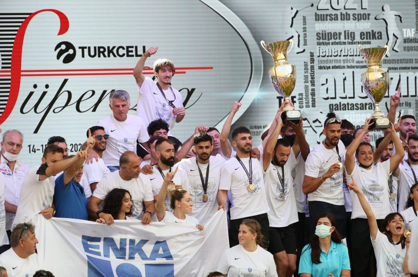 Atletizm Liginin en hızlısı ENKA atletleri oldu