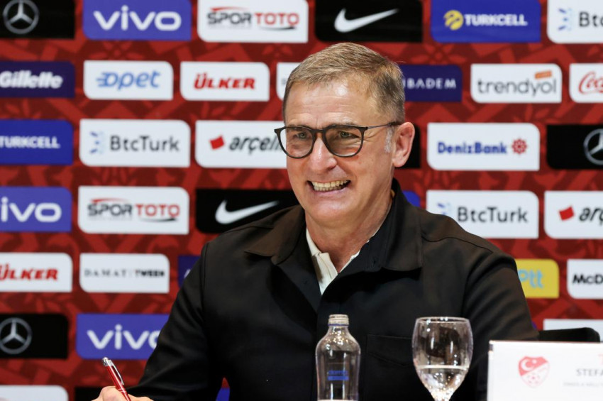A Milli Futbol Takım Teknik Direktörü Stefan Kuntz ile 3 yıllık sözleşme imzalandı