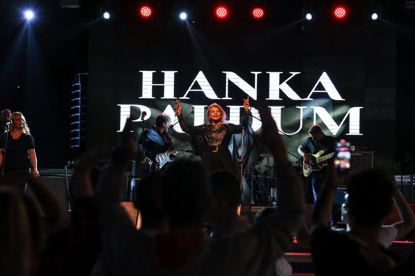 Balkanlılar Festivali Hanka Paldum konseri ile başladı