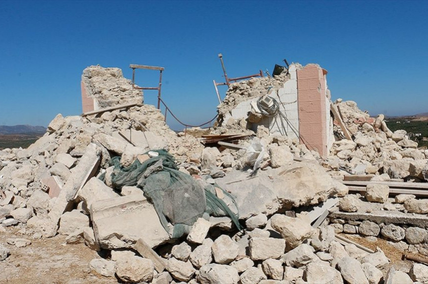 Yunanistanda deprem: Büyüklüğü 5.8