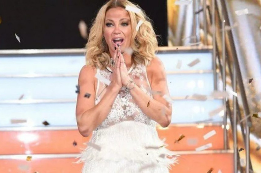 Şarkıcı Sarah Harding kansere yenik düştü
