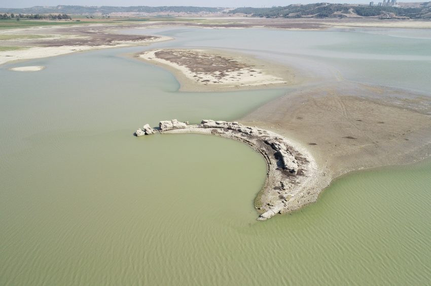 Baraj Gölüne gömülen antik kent 66 yıl sonra ortaya çıktı