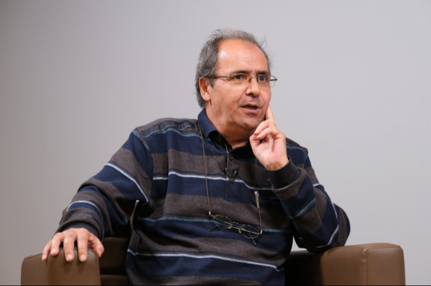 Şair Hüseyin Atlansoya göre şairin tanımı