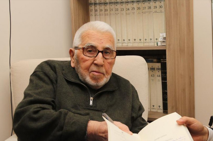 Tefsir alimi Prof. Dr. İsmail Cerrahoğlu hayatını kaybetti