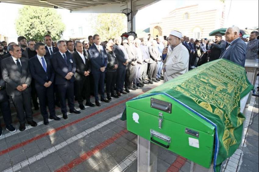 Fatih Terim’in annesi vefat ettti