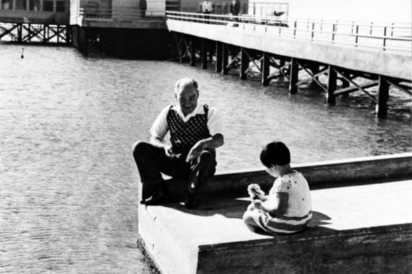 Ulu Önder Atatürk için özel anma klibi: Neredesin Sen?