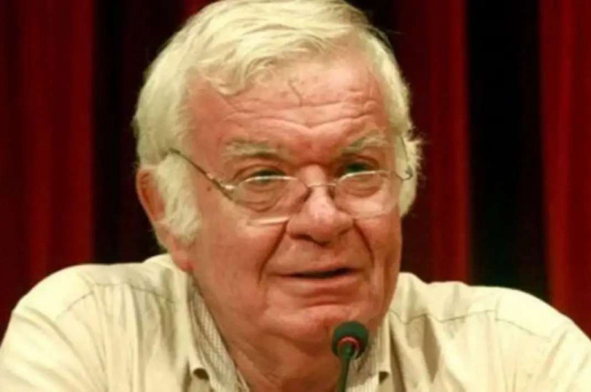 Rıfat Ilgaz’ın oğlu yazar Aydın Ilgaz vefat etti