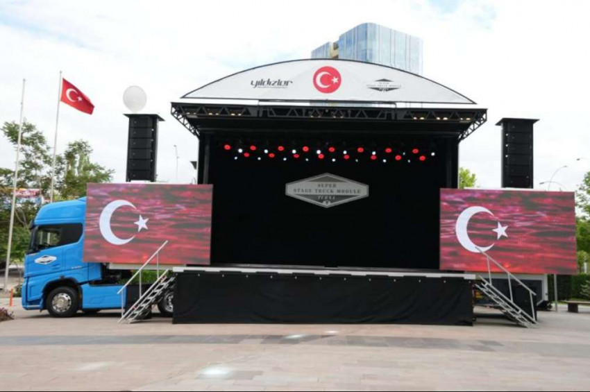 15 dakikada kurulan Mobil Sahne:  Turna