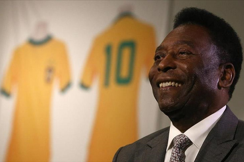 Futbolun en büyük efsanesi Siyah İnci Pele öldü
