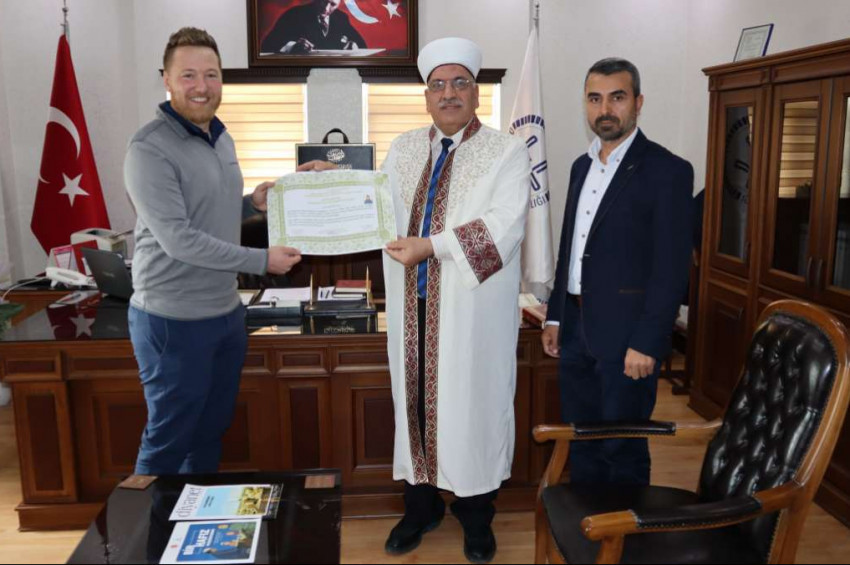 Atatürk hayranı Alman Müslüman olunca Kemal adını aldı