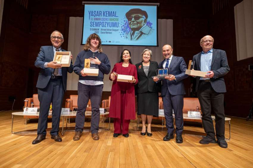 Tunç Soyer: Yaşar Kemal toplumun vicdanıydı
