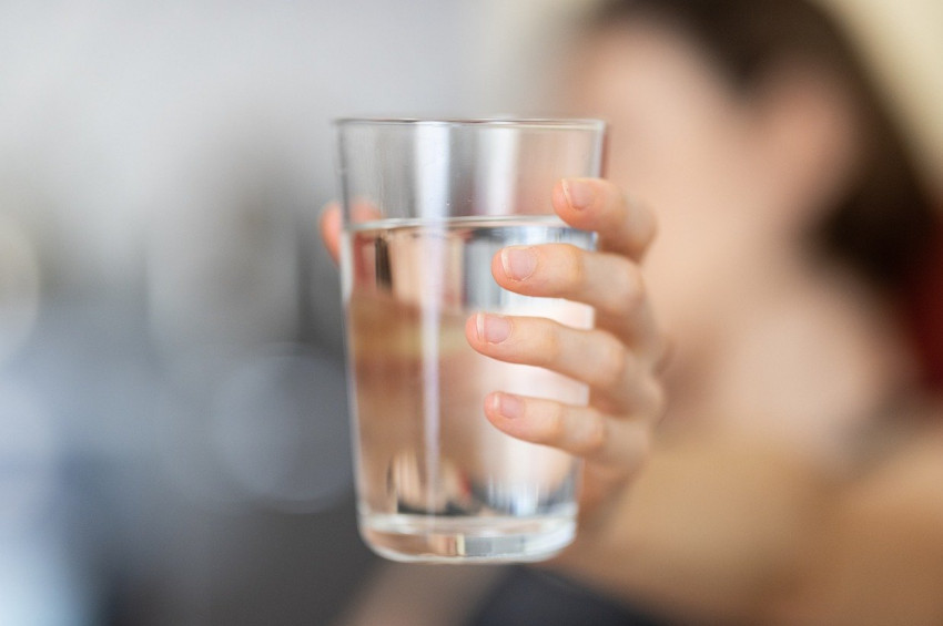 Sabah aç karnına su içmek metabolizmayı hızlandırıyor