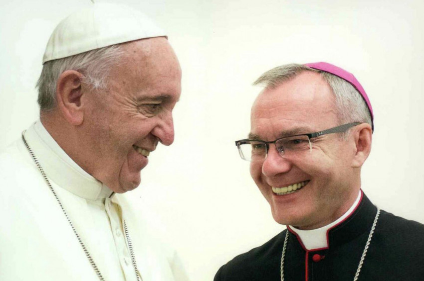 Vatikanın yeni Türkiye büyükelçisi Monsenyör Marek Solczynski