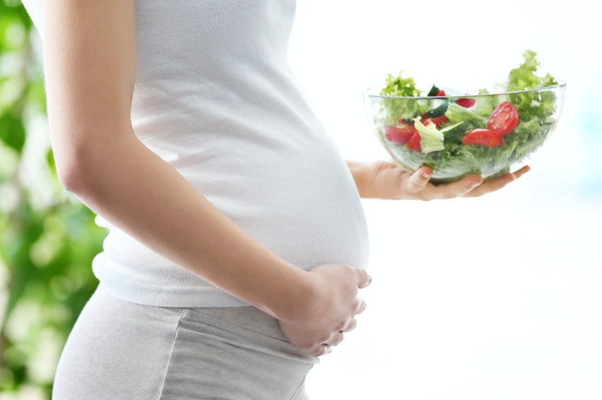  Hamilelerin tabağında hangi besinler olmalı?