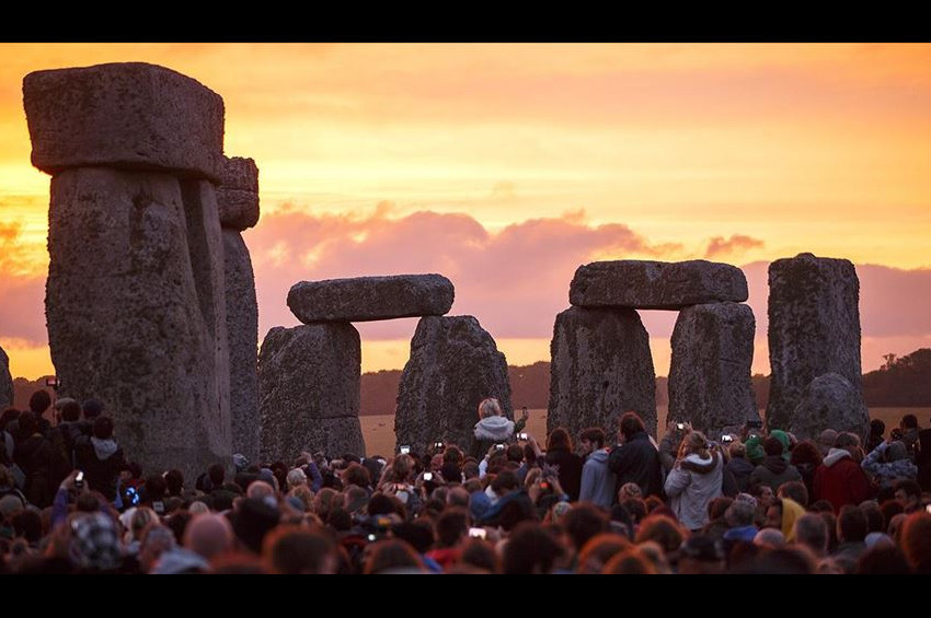 Stonehenge güneş takvimi mi?