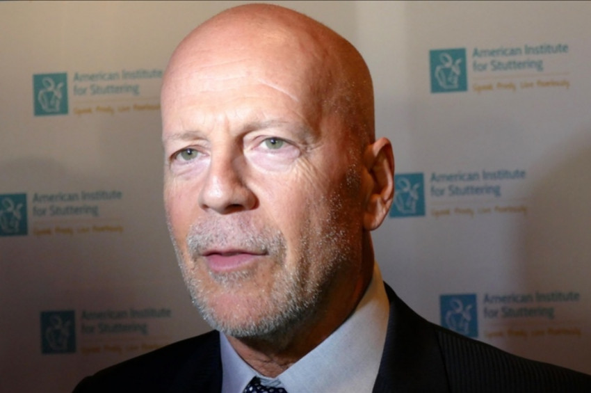 Ünlü oyuncu  Bruce Willis sinemaya veda etti