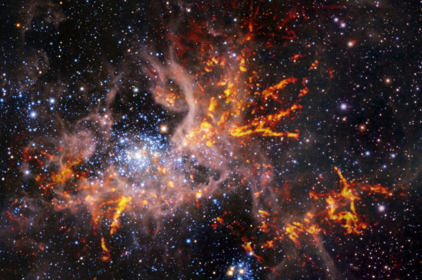 Kozmik Örümcek ağı: Tarantula Bulutsusu