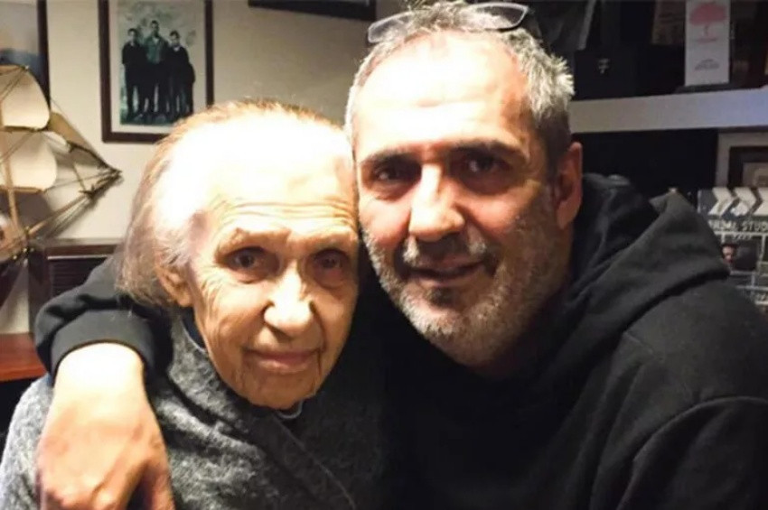 Halk ozanı Şahsenem Bacı vefat etti