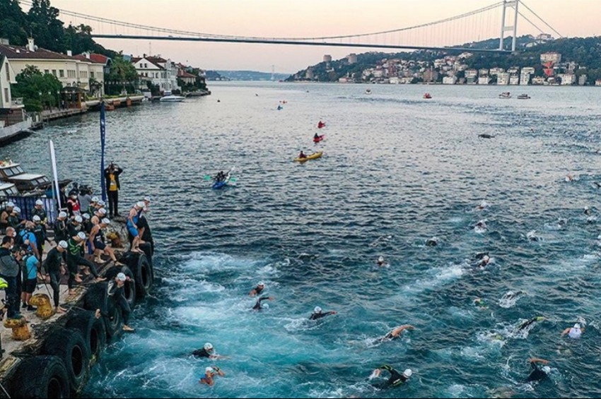 Kıtalararası Yüzme Yarışının elemeleri yapıldı