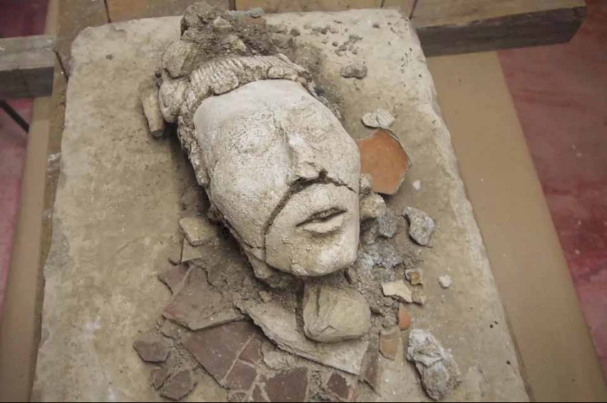 Mayaların yaptığı Mısır Tanrısı Hun Hunahpın heykeli bulundu