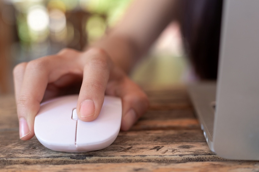 Burs dolandırıcıları ve gençleri hedef alan dolandırıcılık yöntemleri