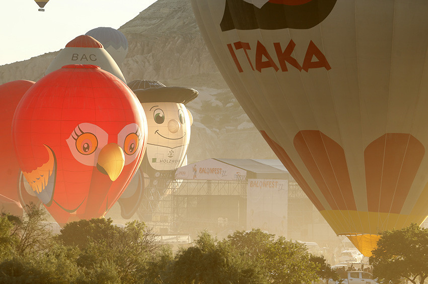 Bu yıl 328 bin kişi Kapadokyayı havadan seyretti