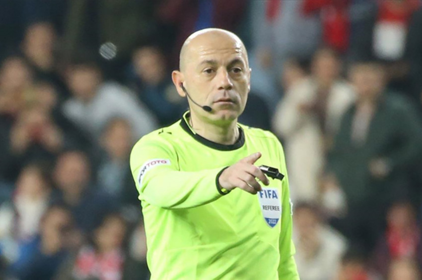 Cüneyt Çakır, hakemliği bıraktı