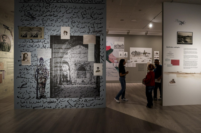İstanbul Bienali başladı